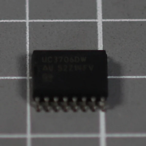 Микросхема UC3706DW