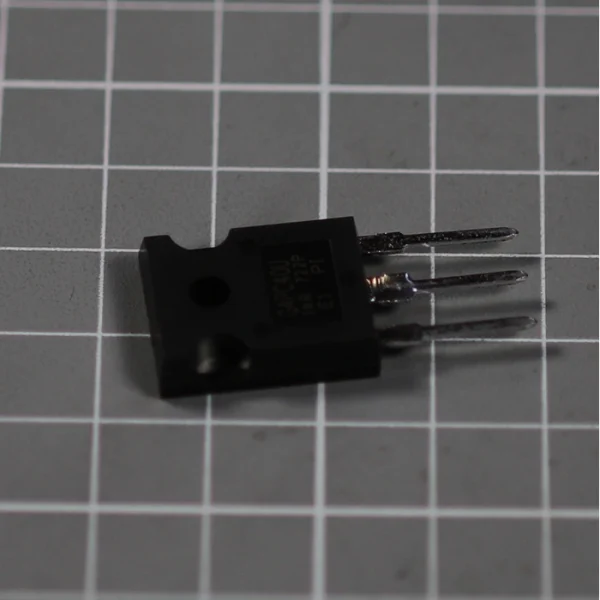 Транзистор G4PC40U ТО-247