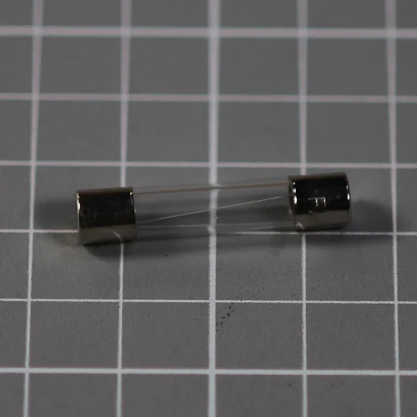Предохранитель 6x30mm, 2A 250V