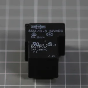 Реле 832A-1C-S  24V