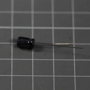 Конденсатор 50v/10uF